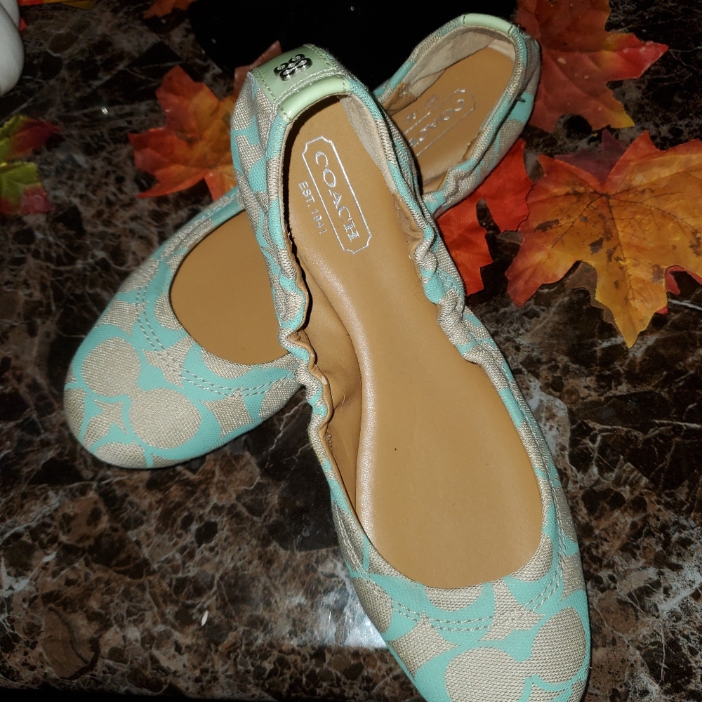 Coach Flats